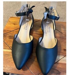 Journee Collection Vielo Women Black Pointed Toe Ankle‎ Strap Flats Size 7 NWB
